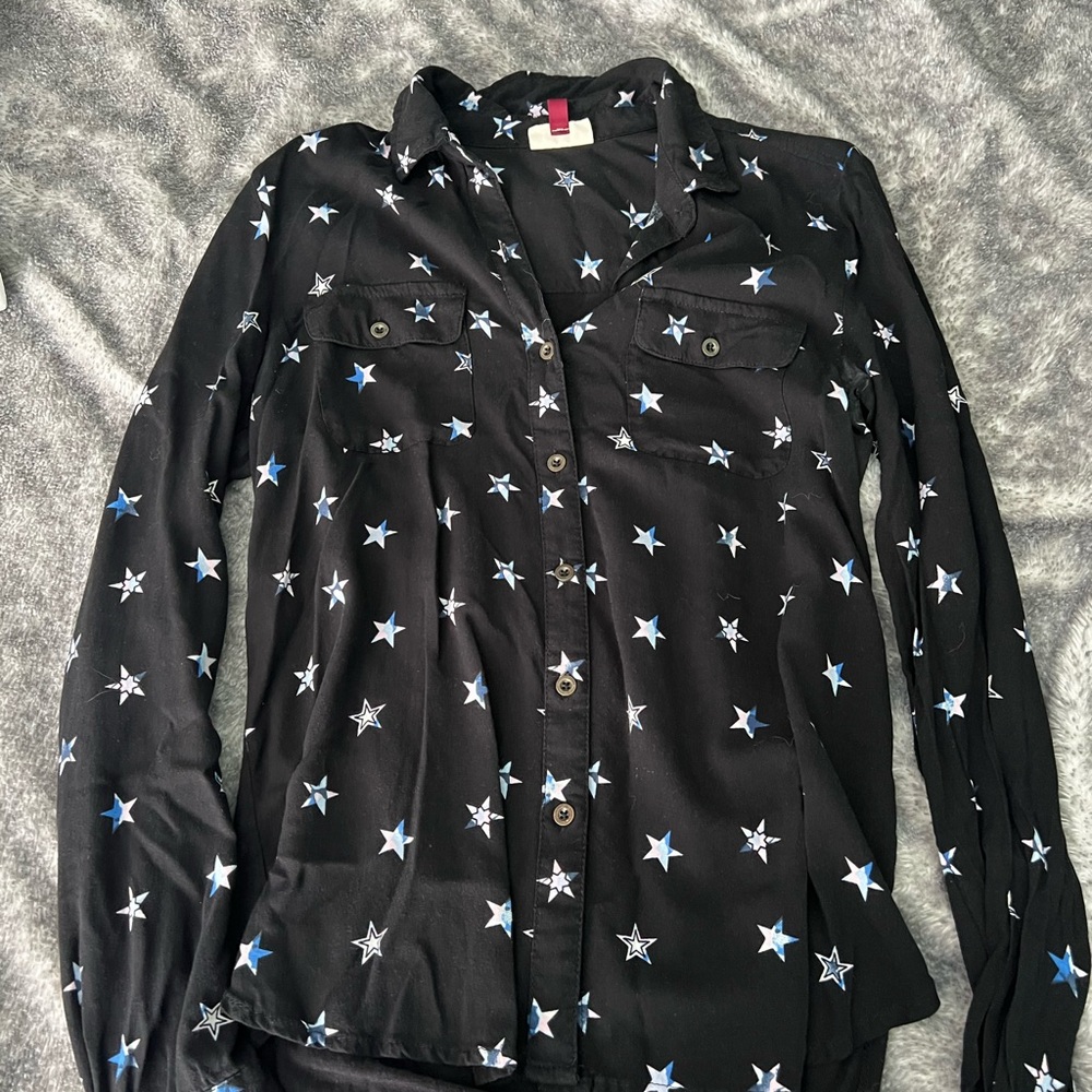 Black Star Print Button-Up Shirt